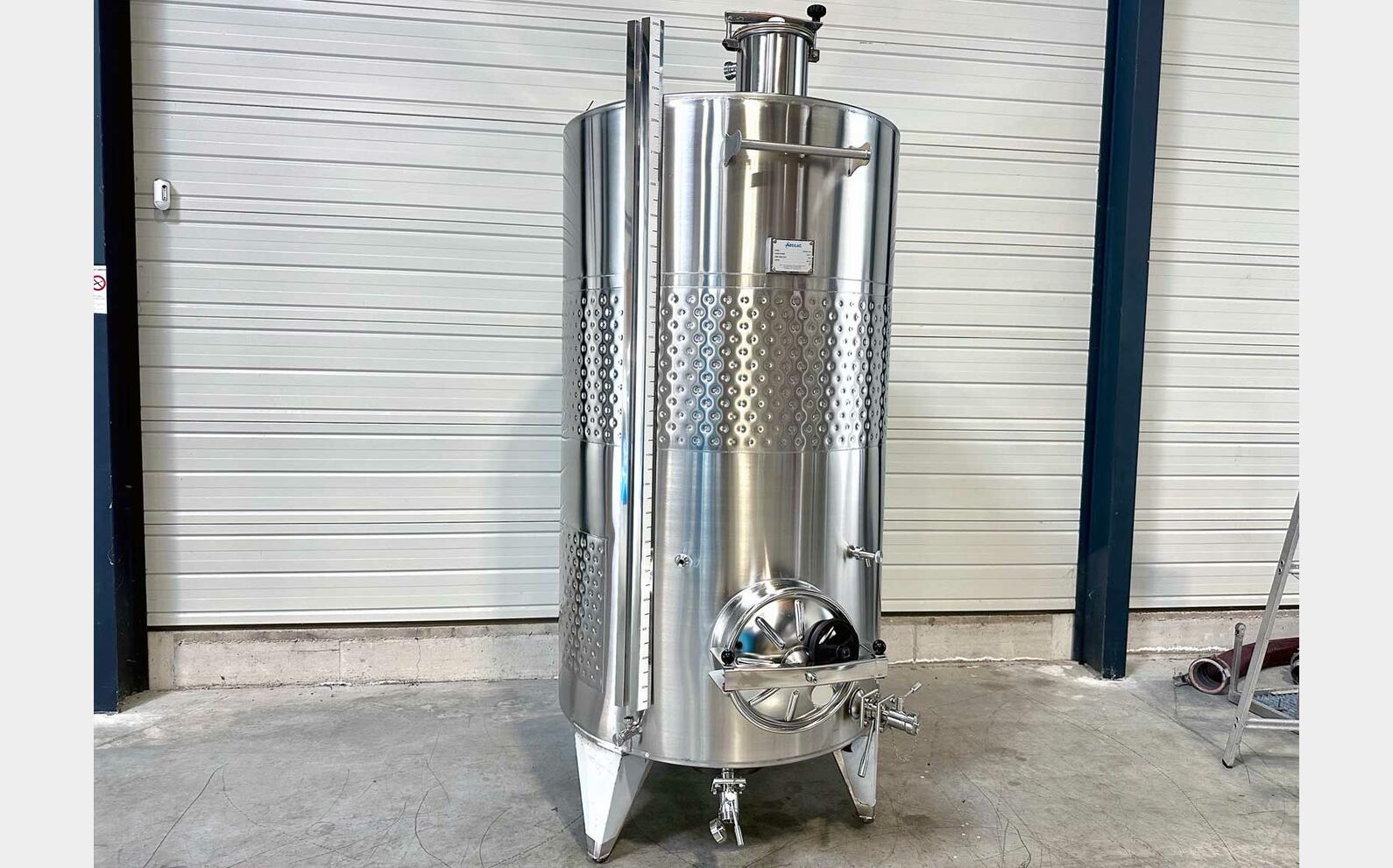 Cuve inox 316L - Circuit nid d'abeilles 23.45 HL (2 345 litres) ARSILAC