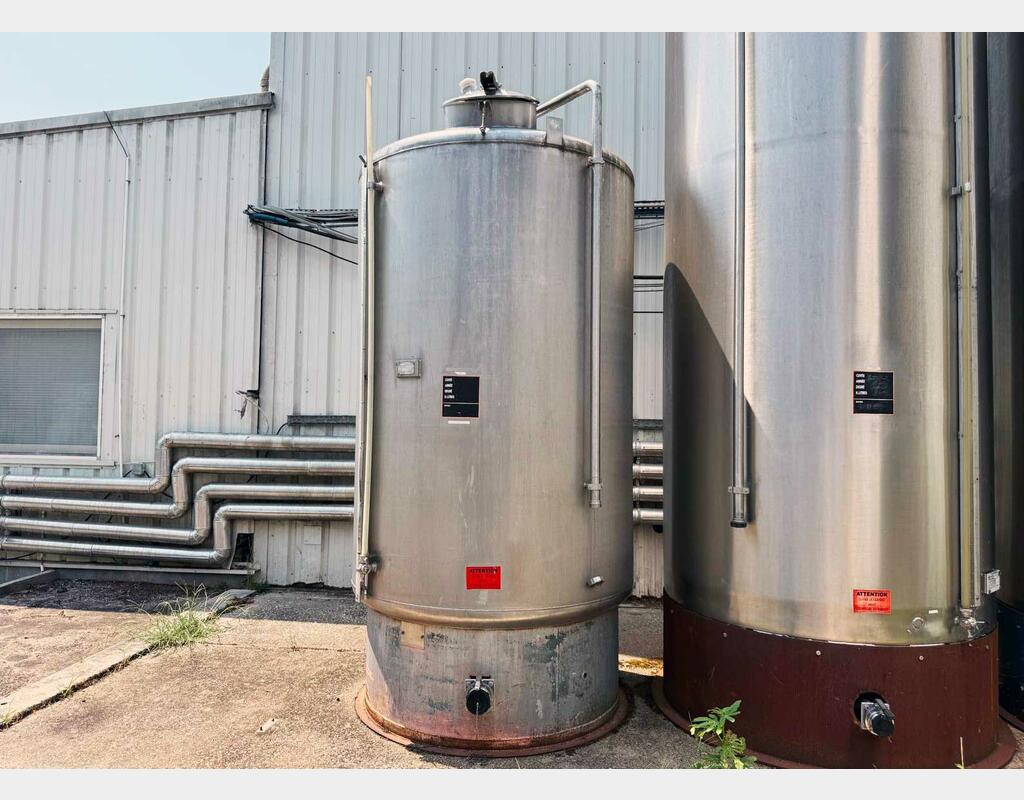 Cuve inox 304 fond conique sur jupe 34 HL (3 400 litres) CITERNOX