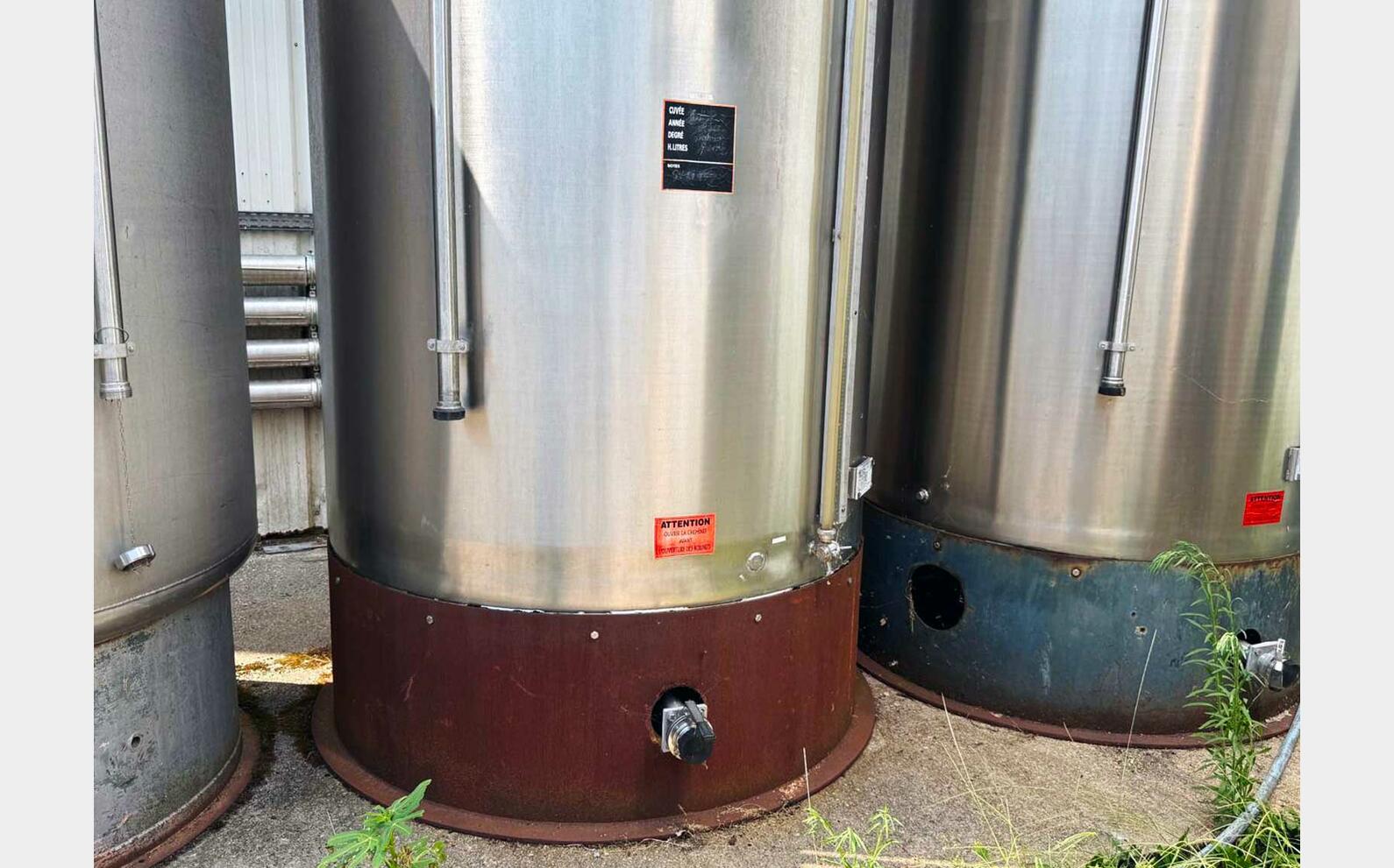 Cuve inox 304 fond conique sur jupe 65 HL (6 500 litres) SIRECH HOSTIER