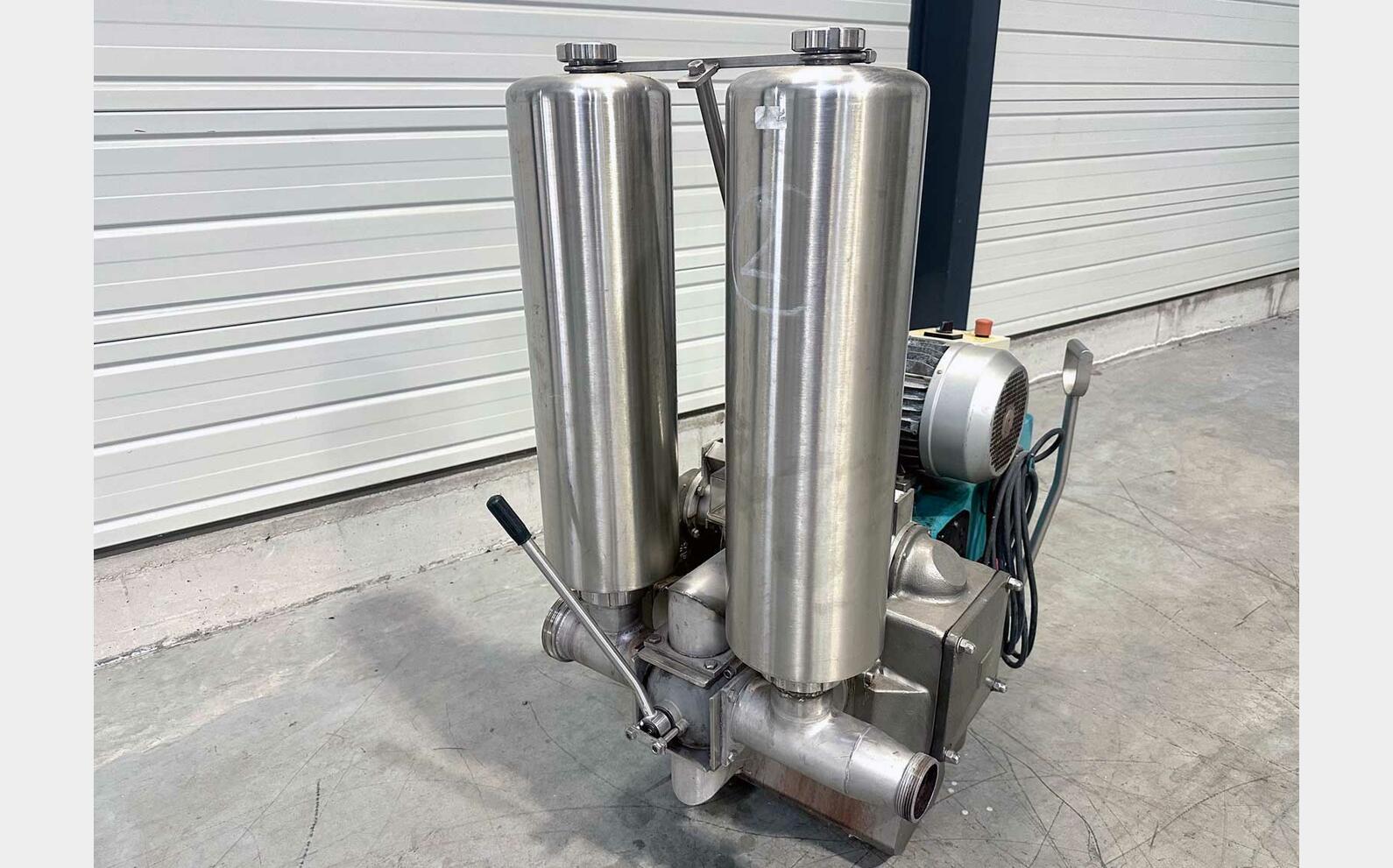 316L stainless steel piston pump 600 HL/h CME