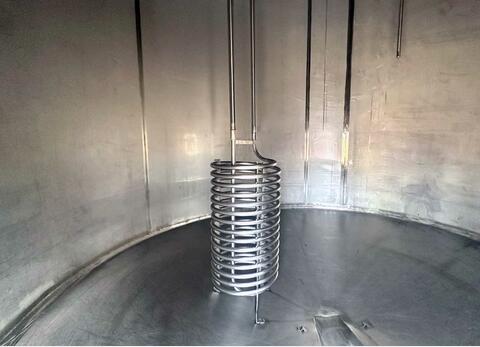Temperature-controlled 304 stainless steel tank on legs 155 HL (15,500 litres) RURALINOX