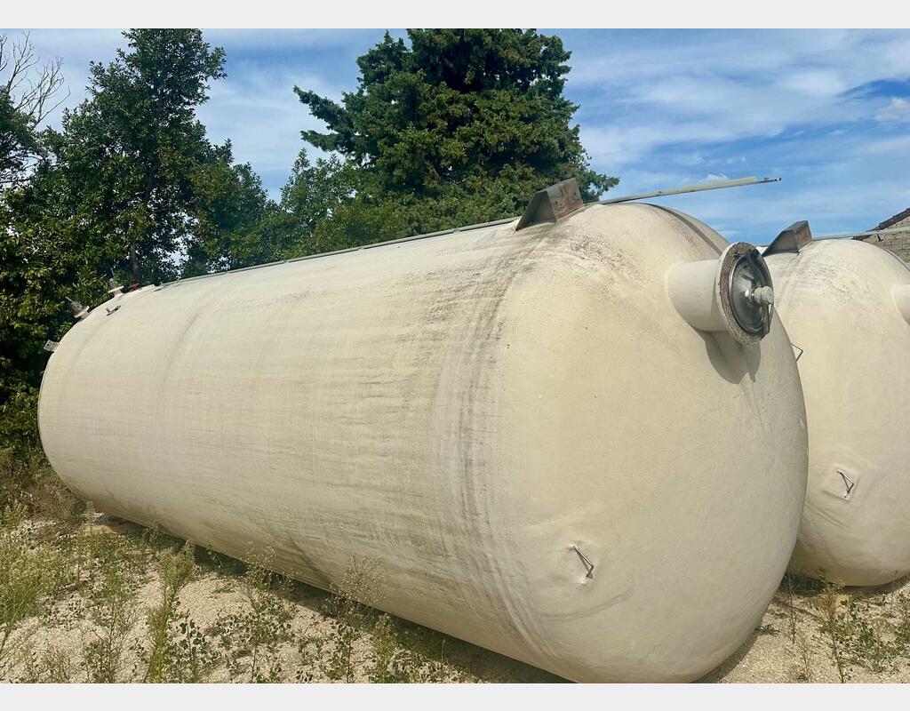 Cuve fibre de verre fond plat 600 HL (60 000 litres) GIMAR