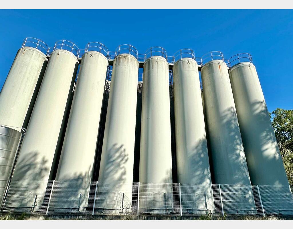 Cuve fibre de verre fond plat 530 HL (53 000 litres) HERMEX