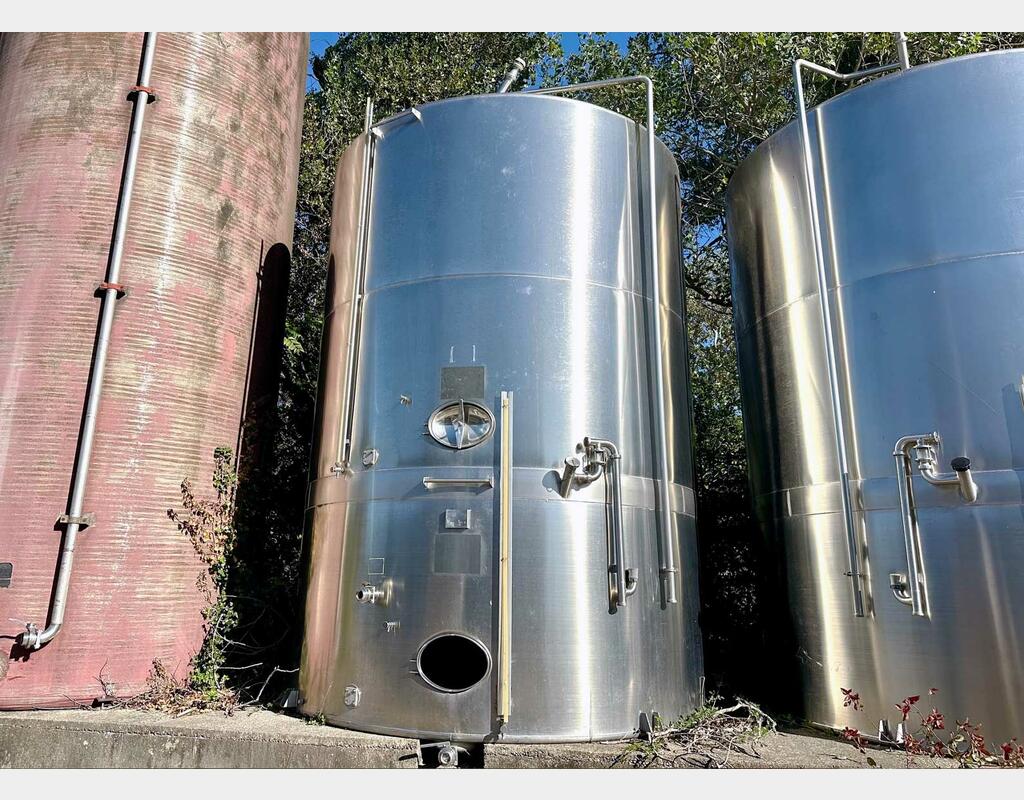 304L SS tank - Compartmentalised 285 + 111 = 396 HL (39,600 litres) TEC INOX