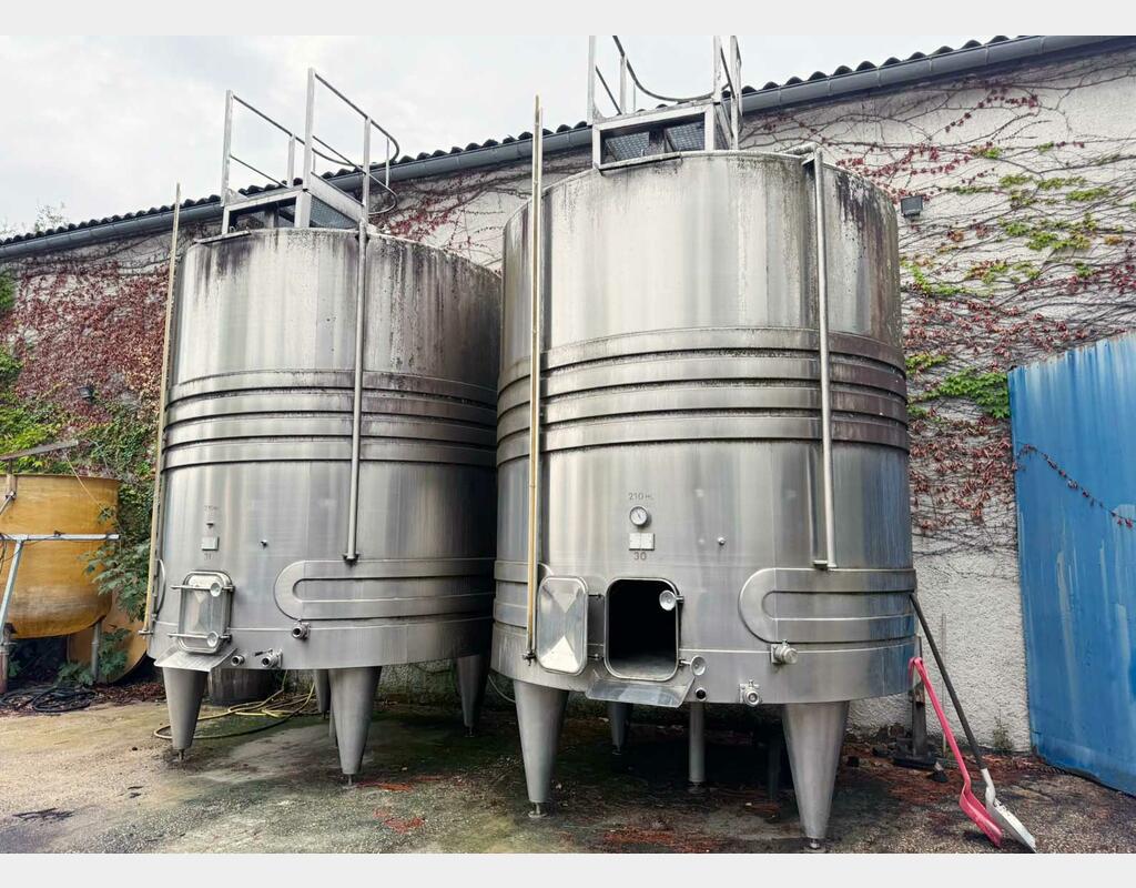 Cuve inox 304 thermor&eacute;gul&eacute;e fond plat 210 HL (21 000 litres) STAI