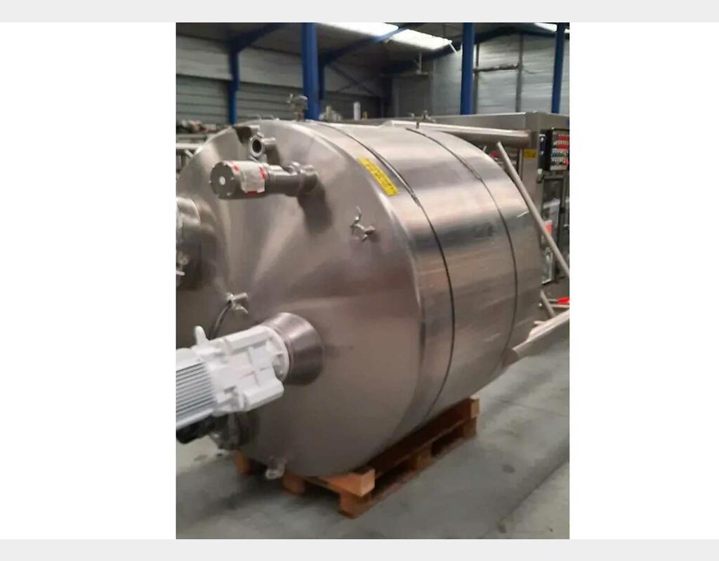 Cuve inox 304 agit&eacute;e fond conique 25 hl (2 500 Litres ) PROMINOX