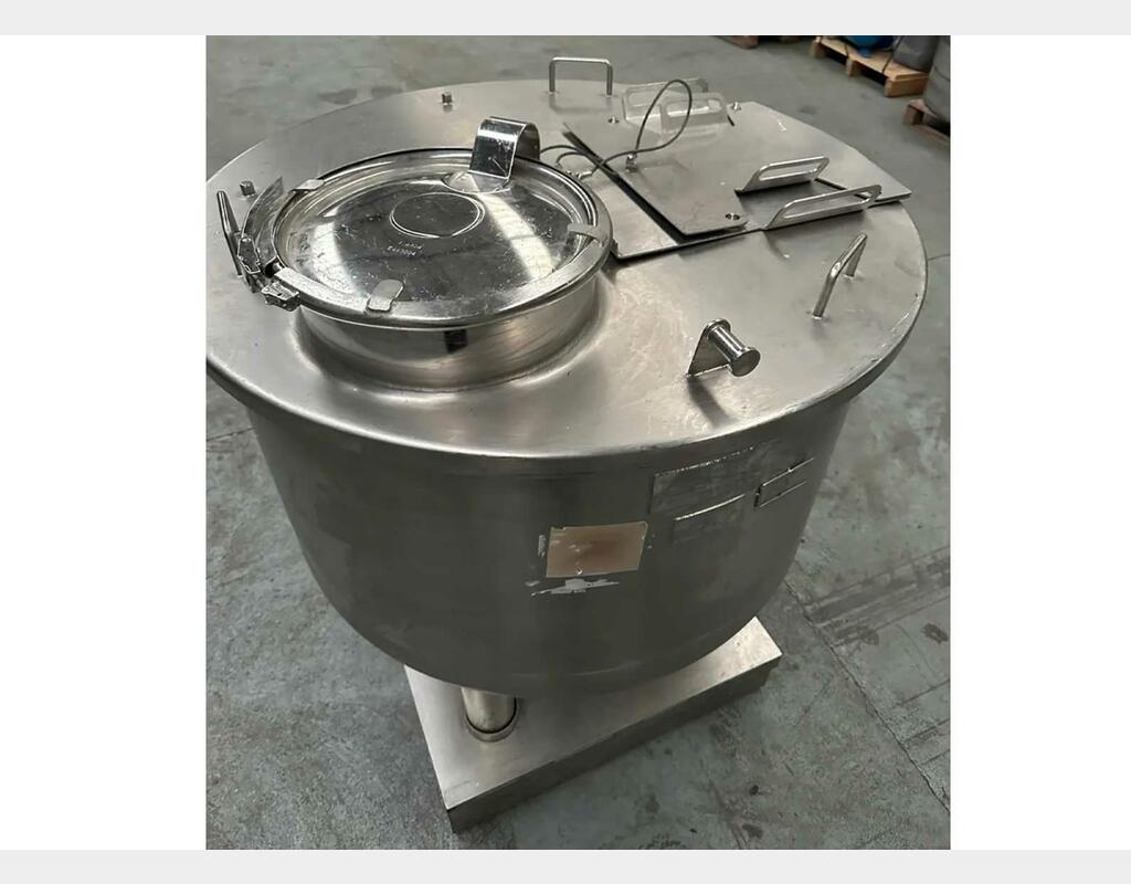 Cuve de m&eacute;lange inox 304 chass&icirc;s pr&eacute;hensible 3 hl ( 300 Litres ) 3 C