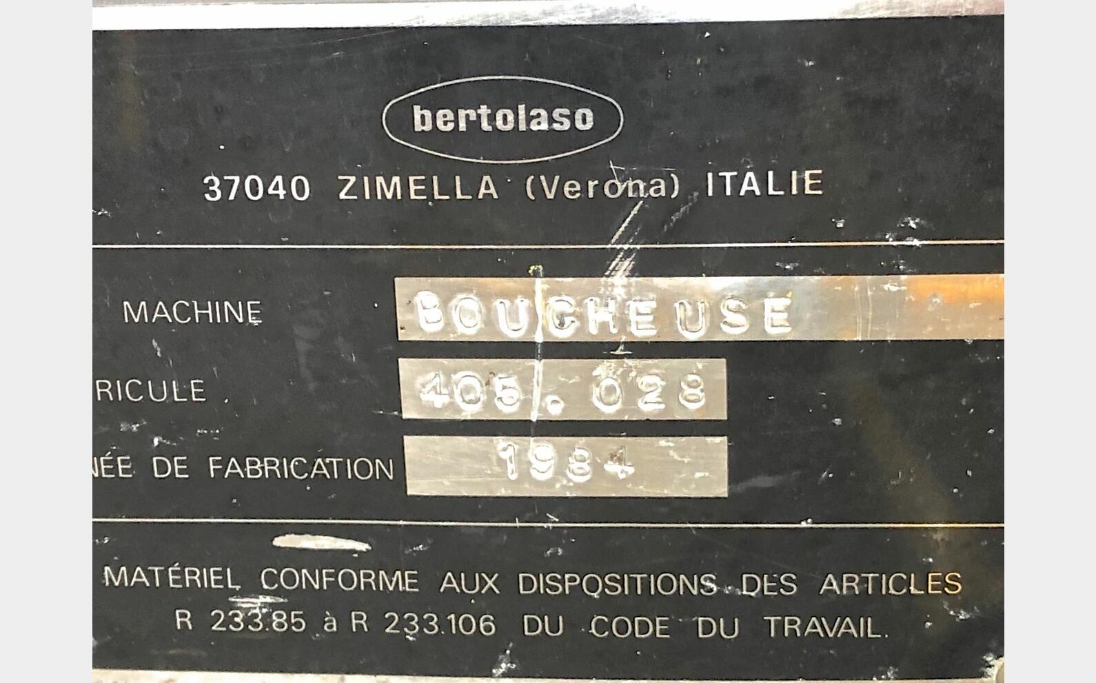 Boucheuse Bertolaso 4 t&ecirc;tes Mod&egrave;le : DELTA