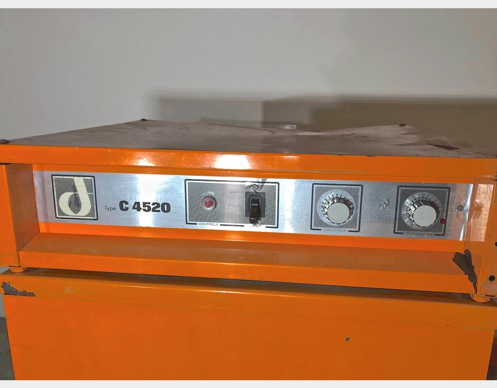 005880c
