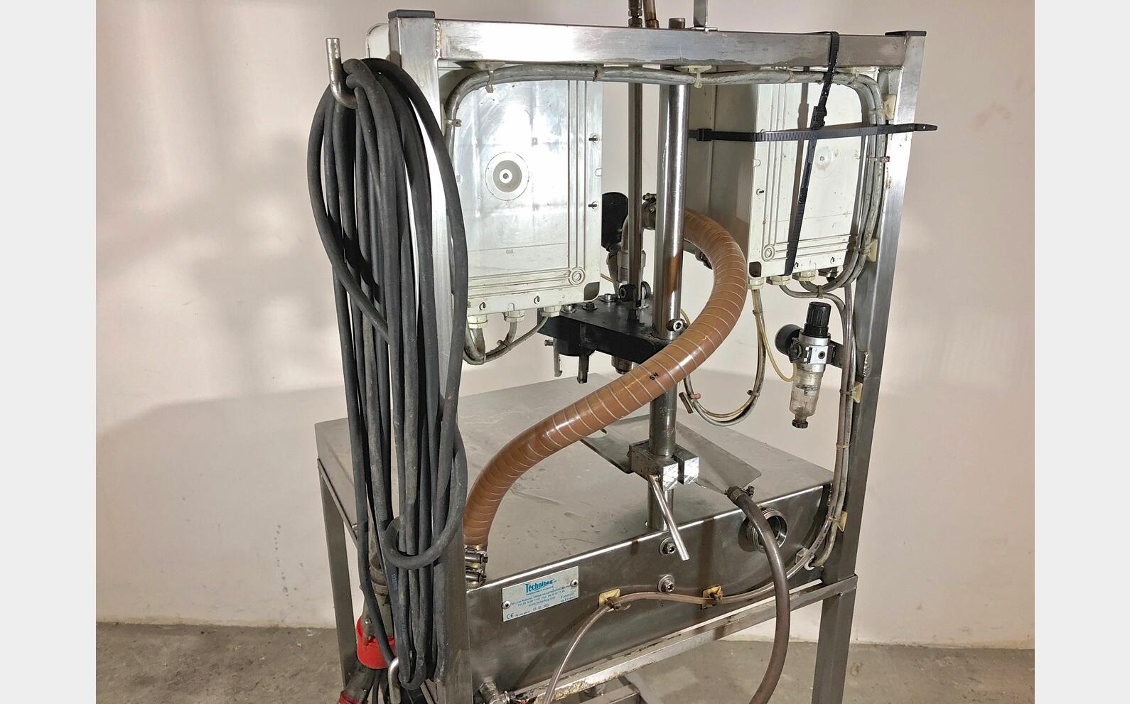 Machine &agrave; remplir les BAG