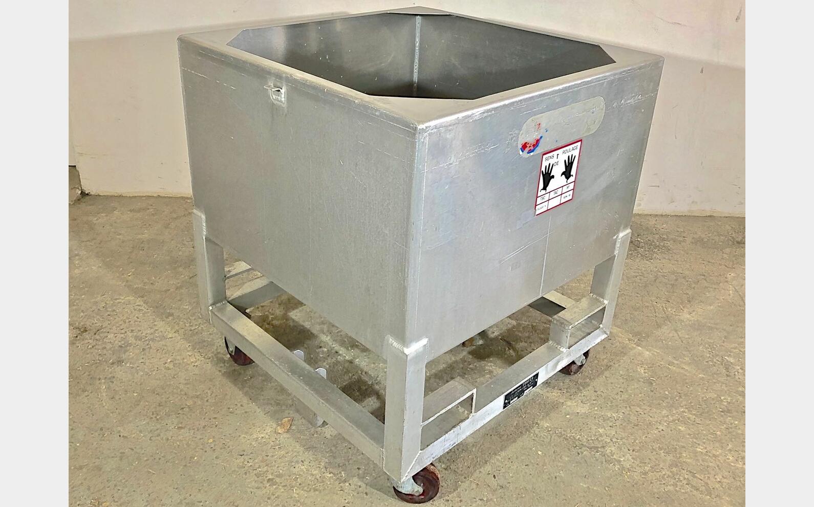 Aluminum container on casters PU0118 SONECO