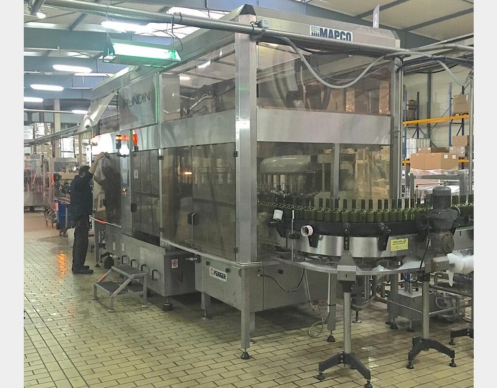 TRIBLOC Cadence : 8.000 Bt/h PERRIER / IRUNDIN / BERTOLASO
