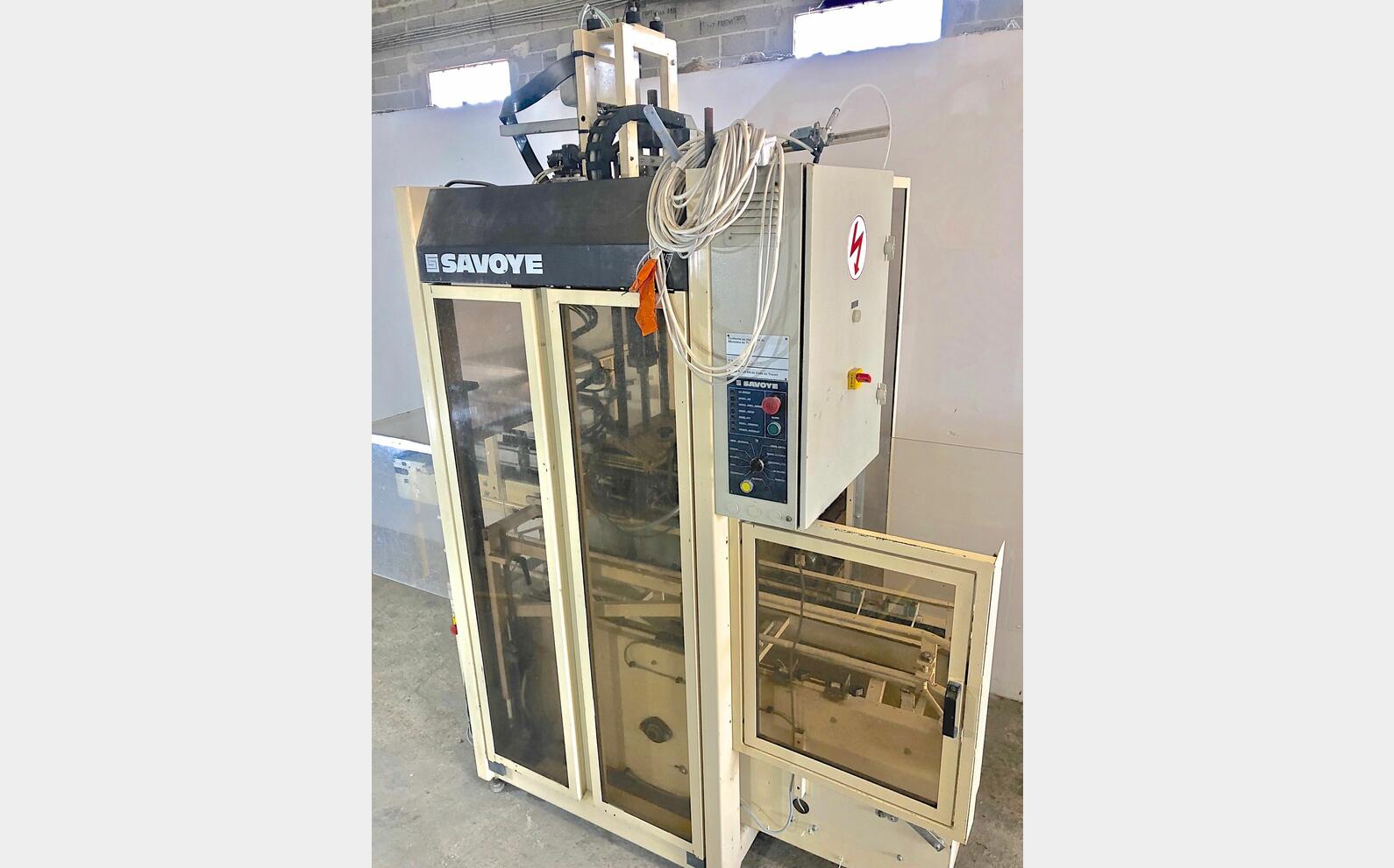 Form-packer SAVOYE