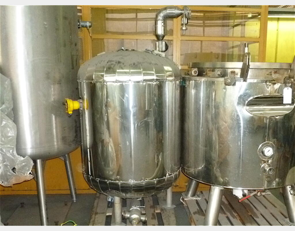 Cuve de stockage en INOX isolée - Volume : 400 litres