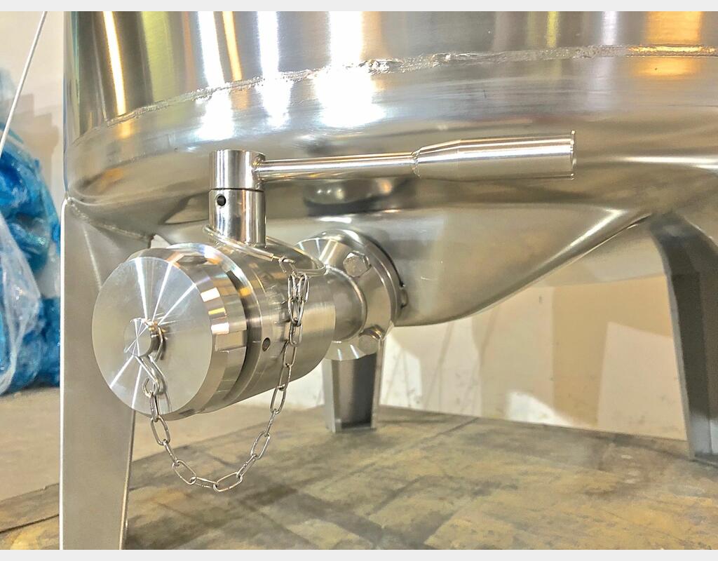 316 stainless steel tank - Model MTLM500