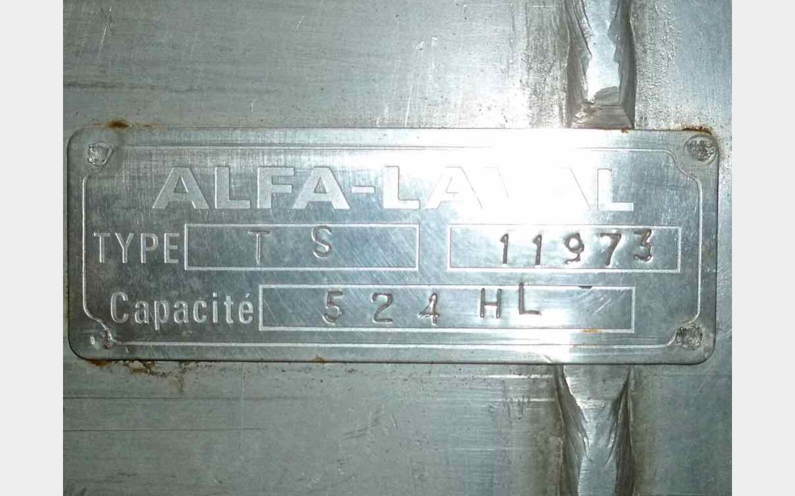 Cuve de stockage inox refroidie Provenance : agroalimentaire (champagne) Marque : ALFA LAVAL
