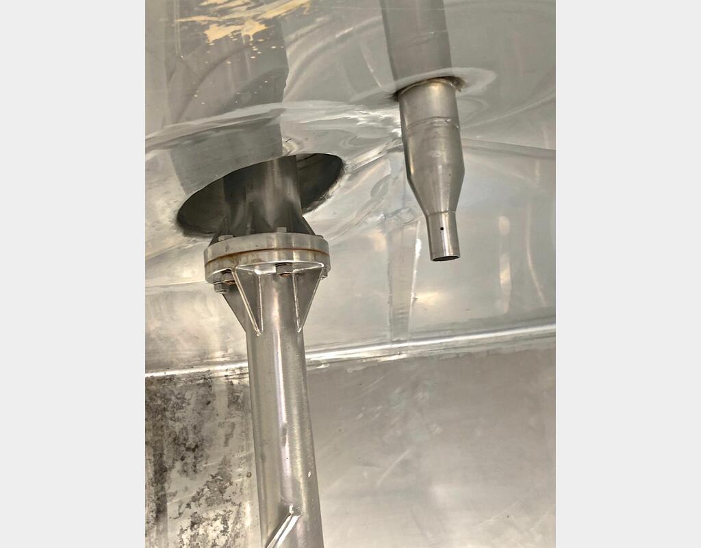 Cuve inox 316 Ti de mélange - Volume : 6000 litres