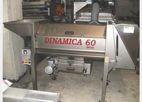 &eacute;grappoir 3 &agrave; 6 T/h MATERIEL NEUF Mod&egrave;le : DINAMICA 60