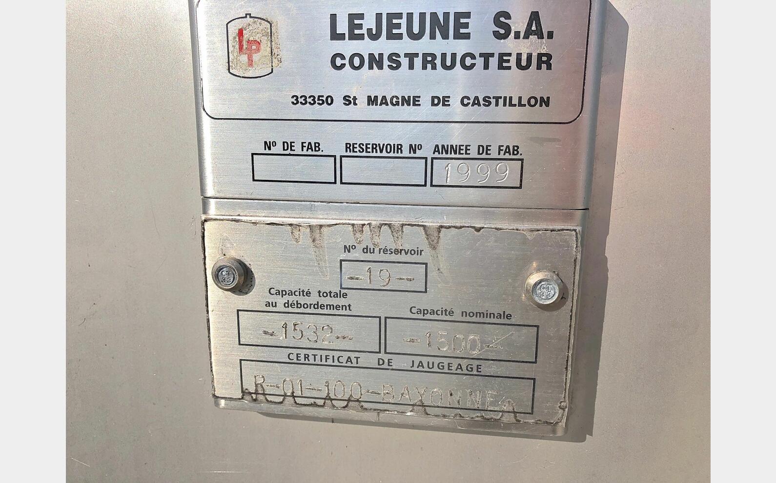 Cuve inox parall&eacute;l&eacute;pip&egrave;de Marque : LEJEUNE