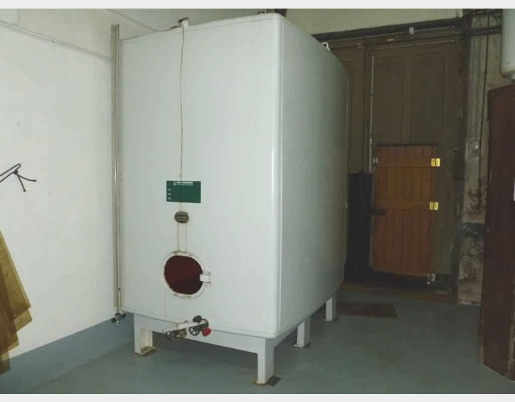 cuve stockage ACIER rev&eacute;tu Marque : BRAUTHITE.