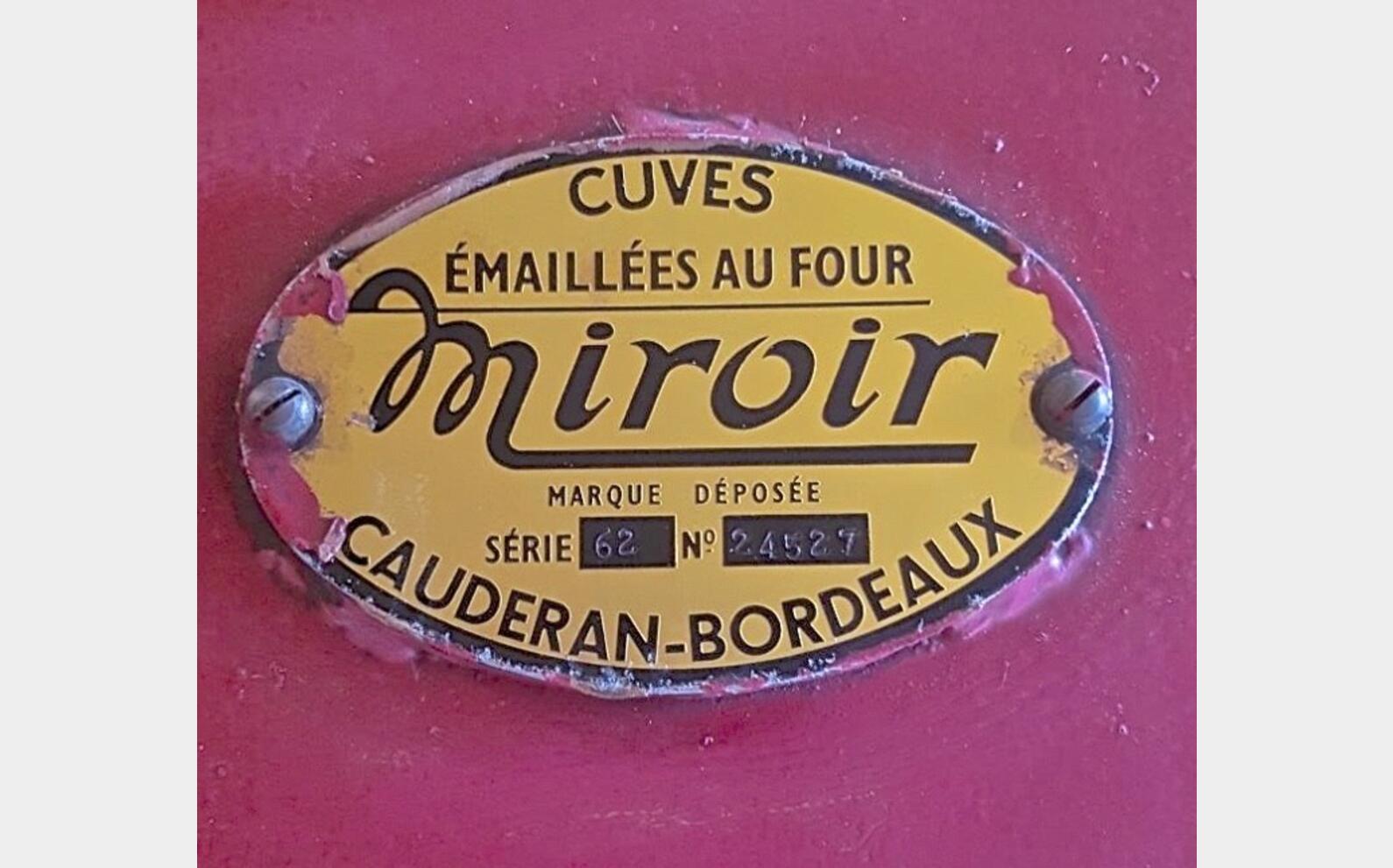 Cuve ferm&eacute;e acier emaill&eacute; Marque : MIROIR