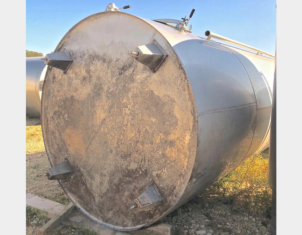 Cuve inox fermée isolée - Volume : 200 hls (20 000 litres)