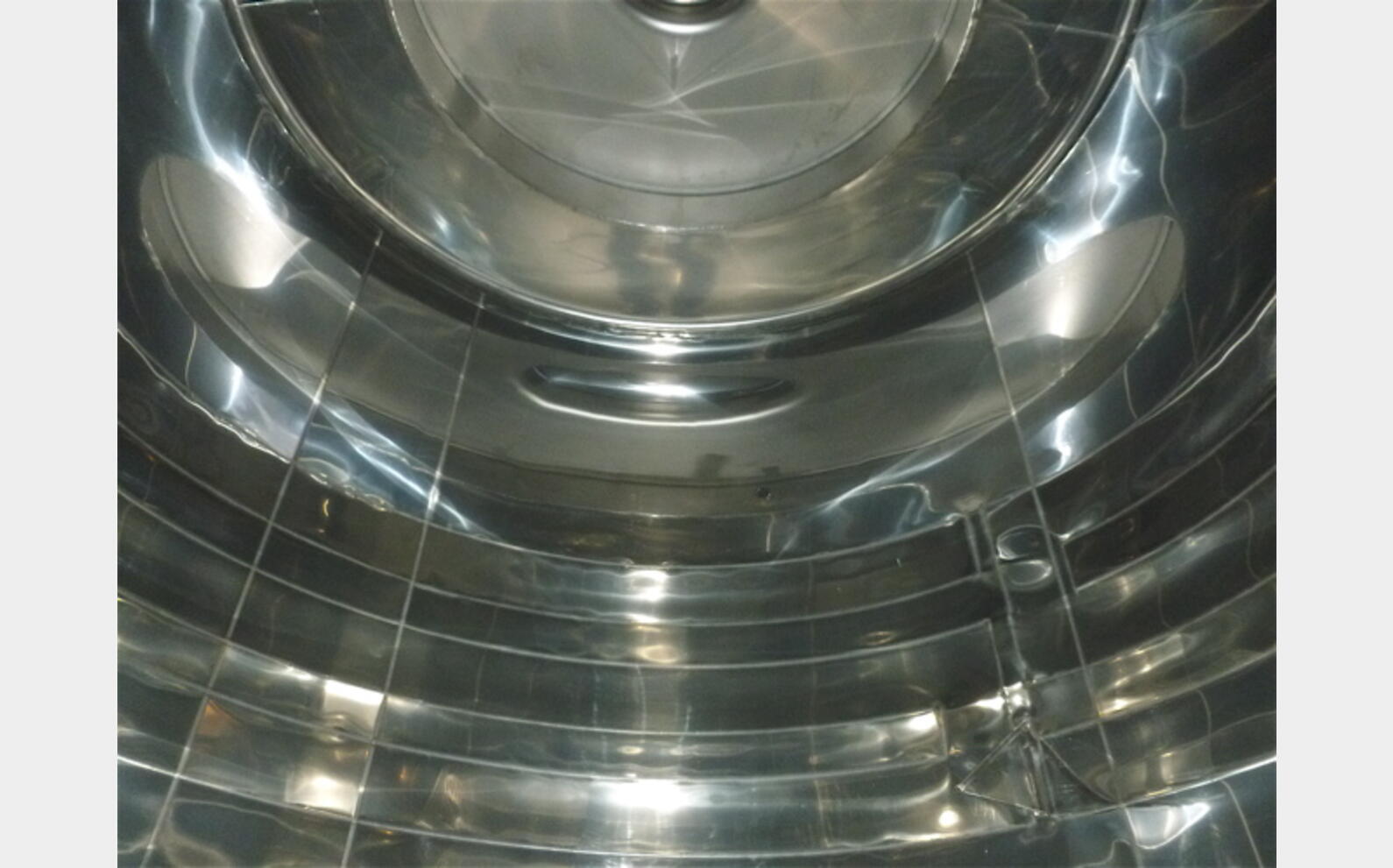 cuve INOX 316L refroidit isol&eacute;e MATERIEL NEUF Marque : INOX INDUSTRIE