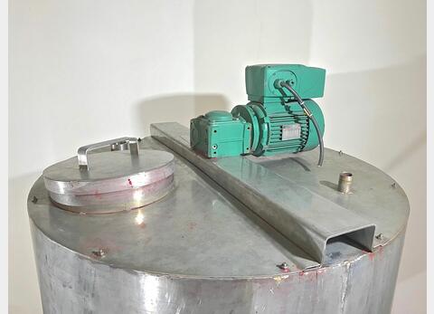 Cuve m&eacute;lange inox