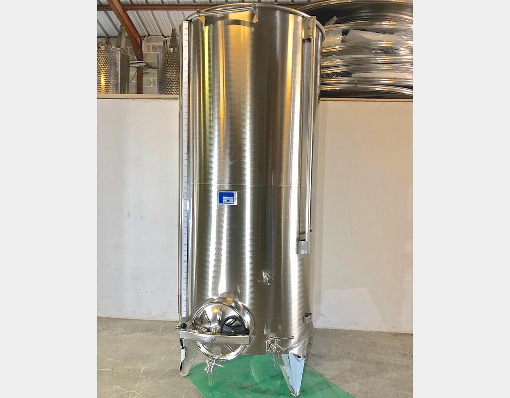 304 ss tank - Floating top 26.9 HL (2 692 litres) ARSILAC