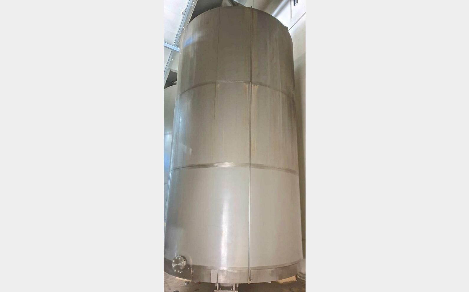 Insulated stainless steel mixing tank 540 HL (54 000 liters) LABBE