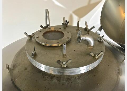 Cuve inox de stockage cylindrique