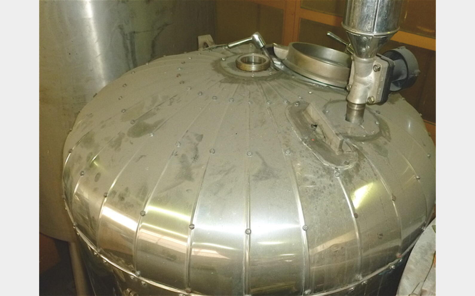 cuve stockage isol&eacute;e