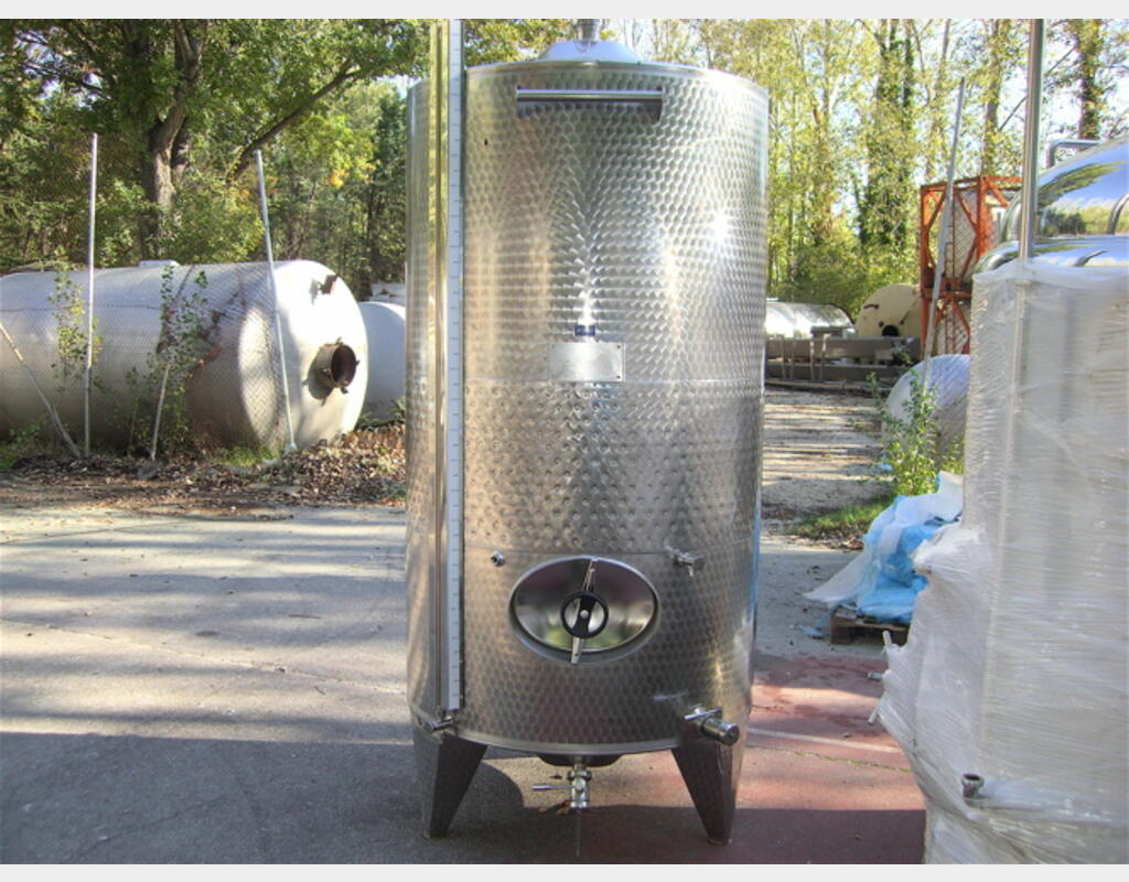 Cuve Inox 304 de stockage 23 Hls - Fond bombé