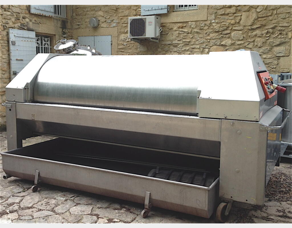 Pressoir Bucher RPL 3600 Capacit&eacute; : 36 HLS