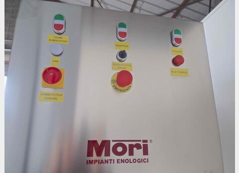 Egrappoir + fouloir - Marque : MORI