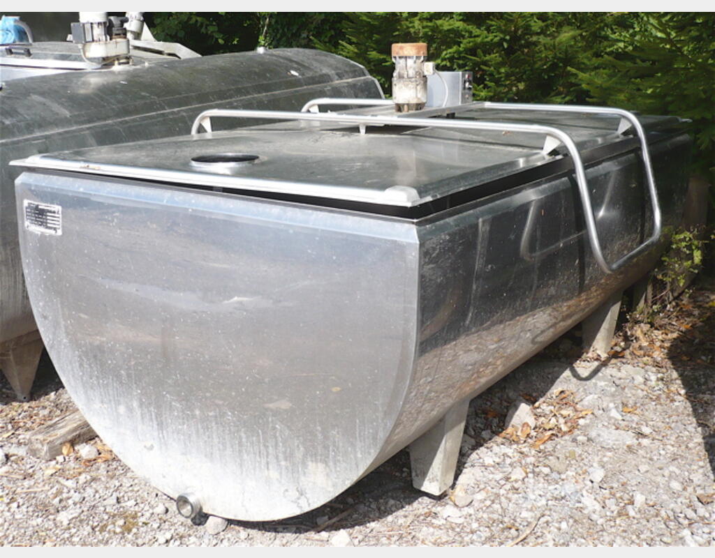 Tank &agrave; lait INOX 304 Volume : 1.600 litres