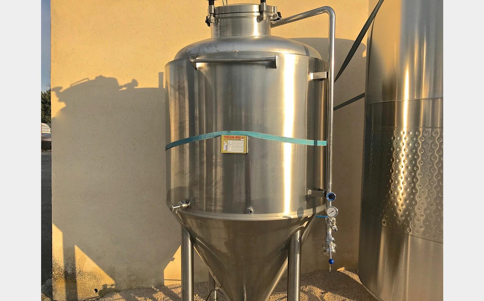 304 stainless steel tank  16 HL (1600 litres) ARSILAC