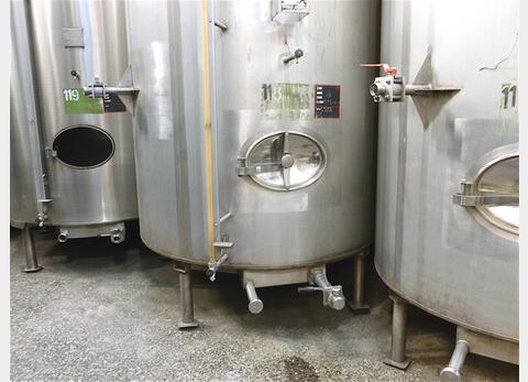 Cuve stockage INOX 316 sur pieds Agroalimentaire Marque : PIERRE GUERIN