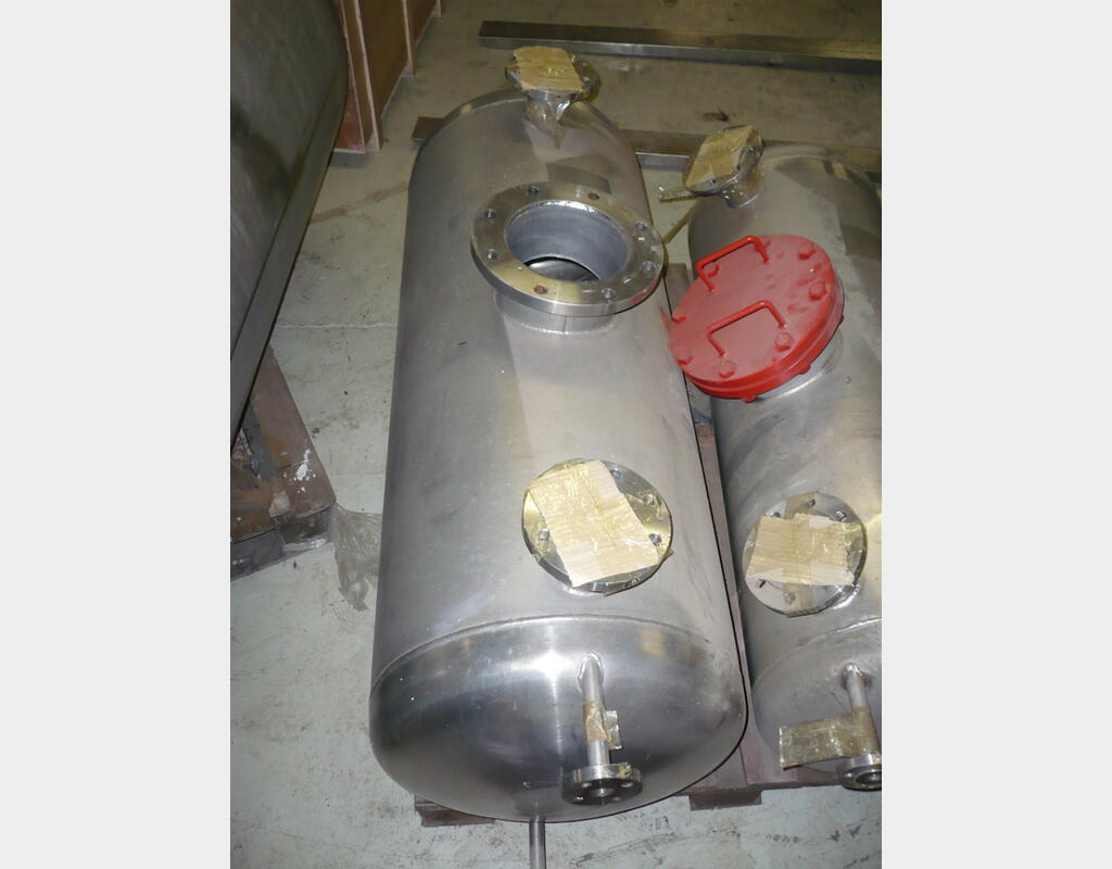 Cuve de stockage INOX - Volume : 400 litres