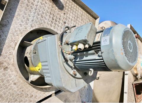 Insulated stainless steel mixing tank 540 HL (54 000 liters) LABBE