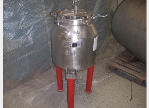 cuve de stockage INOX Volume : 50 litres Vinicole. Marque : ALFA LAVAL