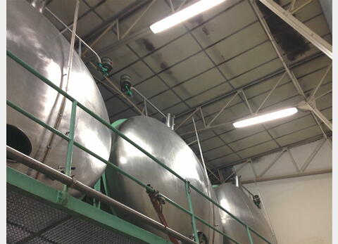 Cuve de stockage horizontale INOX 316L - Volume : 120.000 litres (1200 hecto)