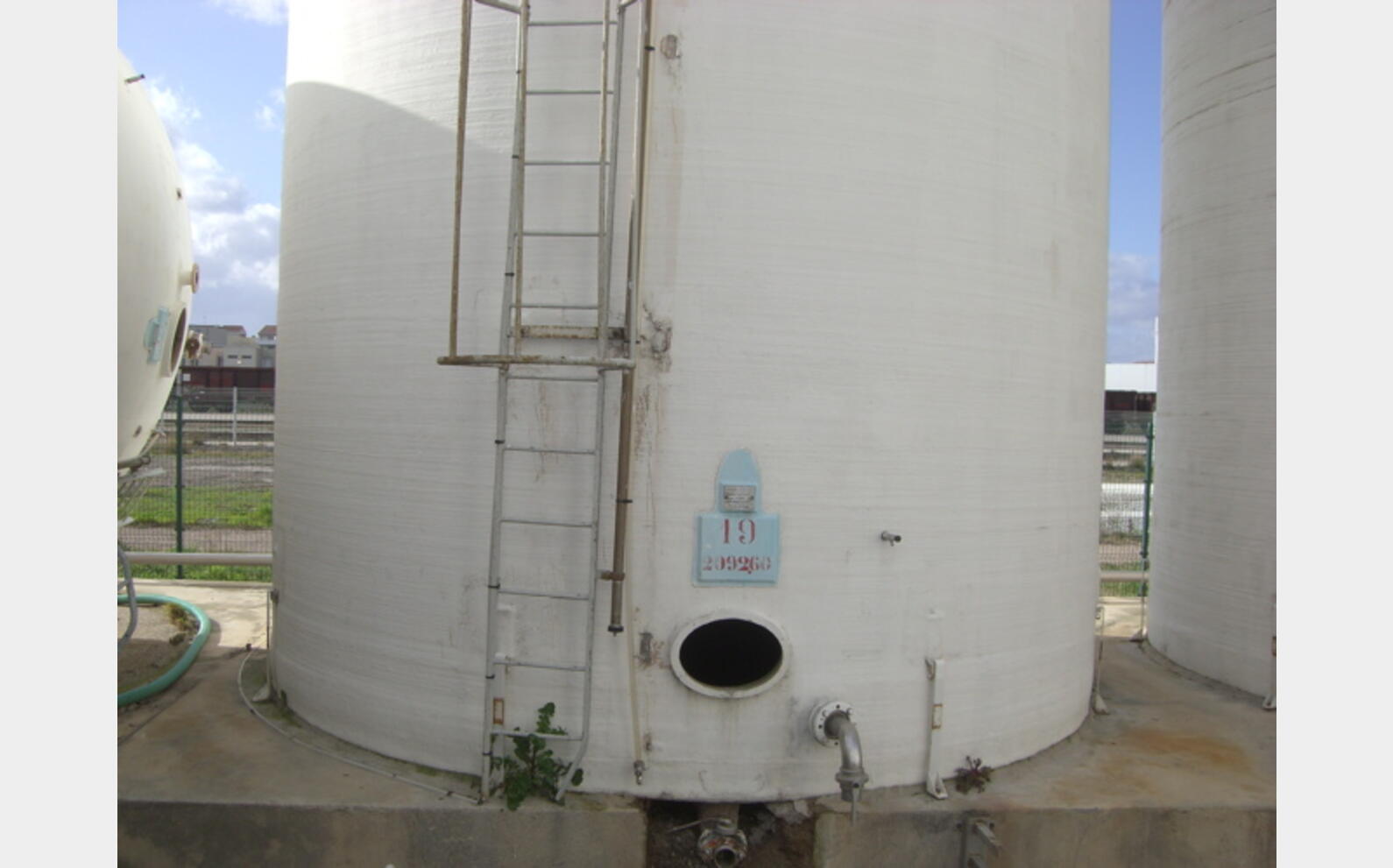 CUVE DE STOCKAGE POLYESTER Agroalimentaire