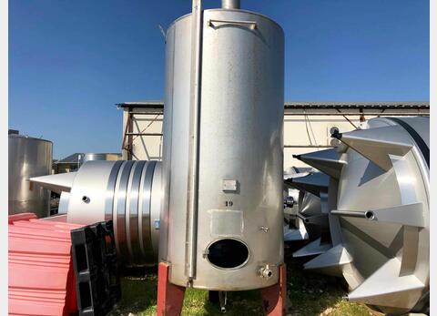 Cuve inox ferm&eacute;e sur pieds
