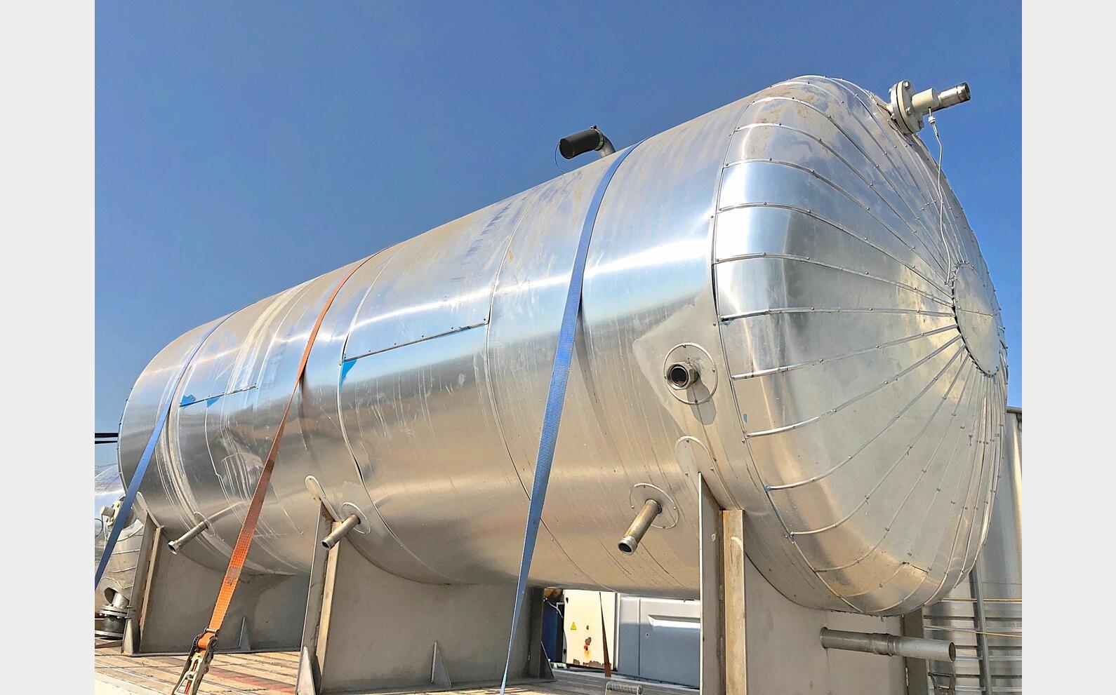 Cuve stockage inox calorifug&eacute;e 120 HL (12 000 litres)