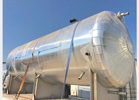 Insulated stainless steel storage tank