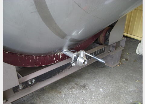 Cuve inox vinification 65 hls En inox 304 , de 6500 litres .