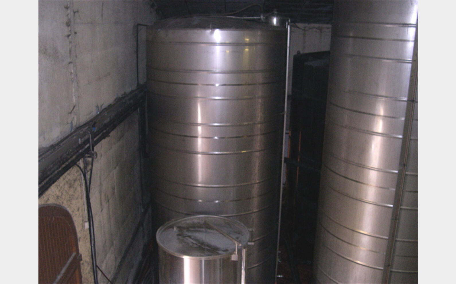 cuve stockage INOX 304 Provenance : vinicole