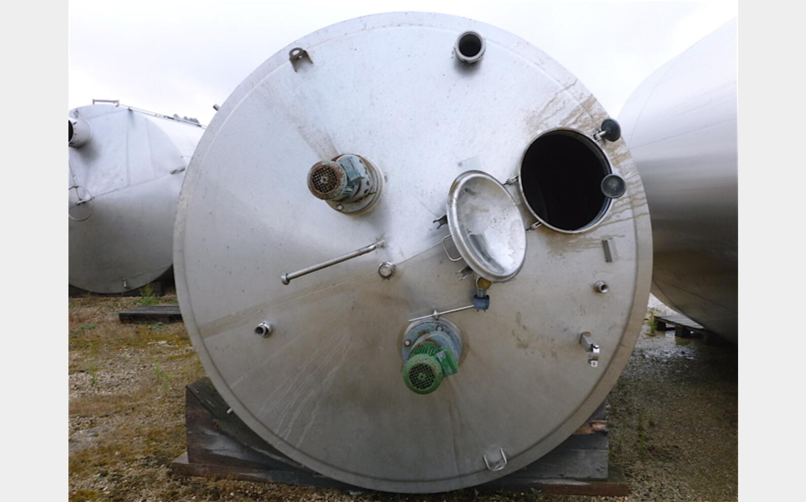 Cuve INOX agit&eacute;e calorifug&eacute;e Marque : ALFA LAVAL