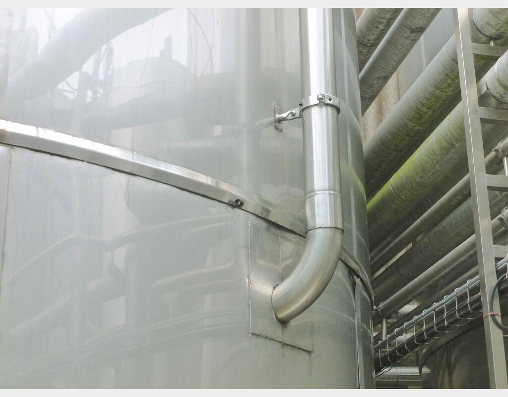 Cuve inox cylindrique verticale agitée - isolée fond plat capacité 1000 hls